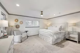 3018 Ann Arbor Dr, Houston, TX 77063 - Photo 17