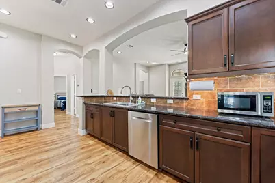 976 Northampton Drive, Conroe, TX 77303 - Photo 5