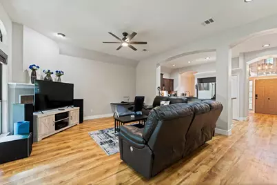 976 Northampton Drive, Conroe, TX 77303 - Photo 9