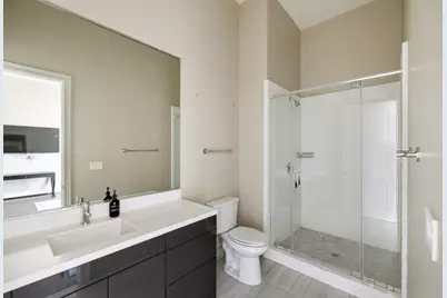 1409 Post Oak Boulevard #2702, Houston, TX 77056 - Photo 23