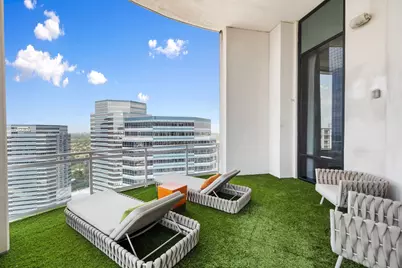 1409 Post Oak Boulevard #2702, Houston, TX 77056 - Photo 33