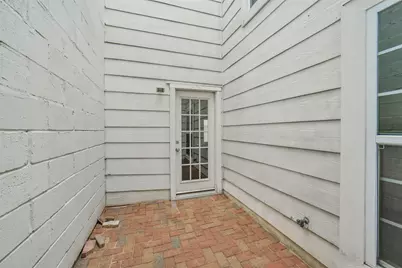5707 Innsbruck Street, Bellaire, TX 77401 - Photo 21