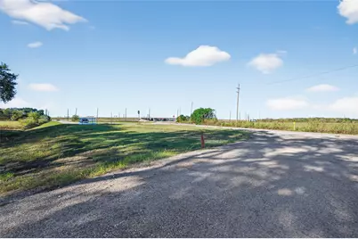 402 Fm 360 Road, Beasley, TX 77417 - Photo 1