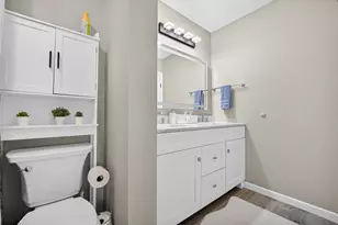 1610 N Red Cedar Cir, The Woodlands, TX 77380 - Photo 27