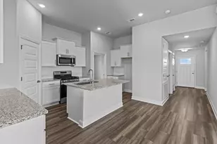 2111 Emerald Lk Trl, Dayton, TX 77535 - Photo 7