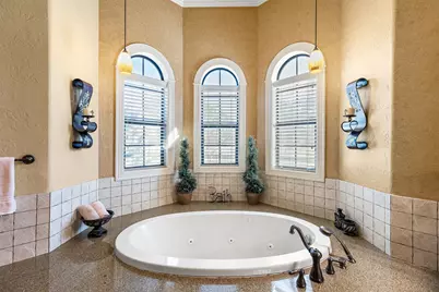 706 Saddle Creek Farms Drive, Crosby, TX 77532 - Photo 35