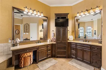 706 Saddle Creek Farms Drive, Crosby, TX 77532 - Photo 33