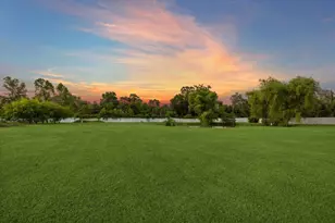 706 Saddle Creek Farms Dr, Crosby, TX 77532 - Photo 49