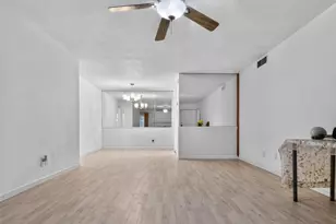 9700 Leawood, Houston, TX 77099 - Photo 7