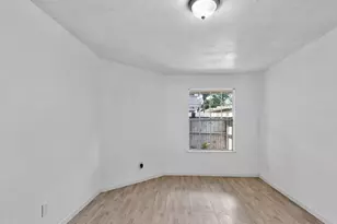 9700 Leawood, Houston, TX 77099 - Photo 19
