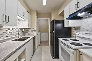 9700 Leawood, Houston, TX 77099 - Photo 1