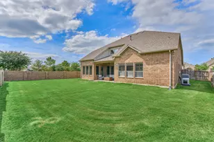 25411 Angelwood Springs Ln, Tomball, TX 77375 - Photo 3