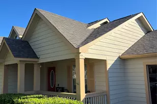 17118 Lake Ridge Cir, Rosharon, TX 77583 - Photo 1