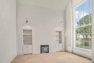 1619 Woodvine Dr, Houston, TX 77055 - Photo 7