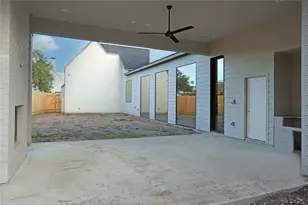 1619 Woodvine Dr, Houston, TX 77055 - Photo 17