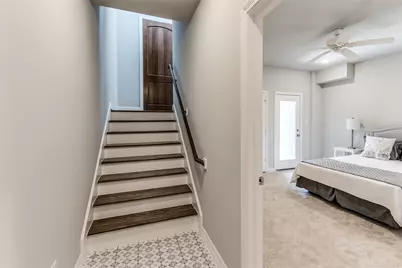 605 W 24th Street, Houston, TX 77008 - Photo 23