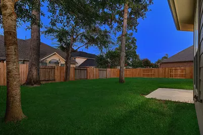 2037 Borthwick Lane, Conroe, TX 77301 - Photo 25