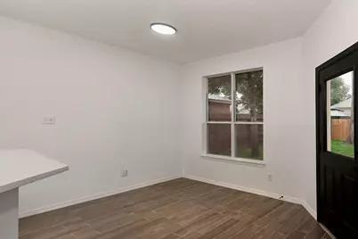 2037 Borthwick Lane, Conroe, TX 77301 - Photo 11