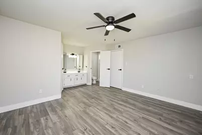 9090 S Braeswood Boulevard #86, Houston, TX 77074 - Photo 23