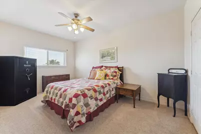 422 Windward Way, Tiki Island, TX 77554 - Photo 21