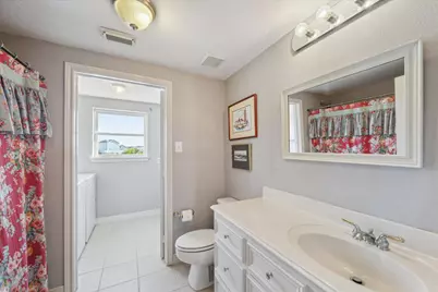 422 Windward Way, Tiki Island, TX 77554 - Photo 21