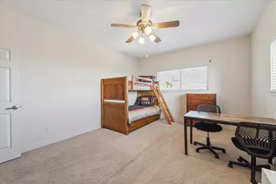 422 Windward Way, Tiki Island, TX 77554 - Photo 5