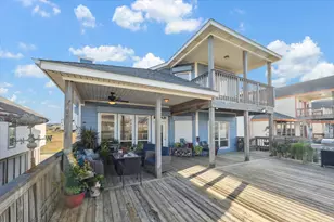 422 Windward Way, Tiki Island, TX 77554 - Photo 31