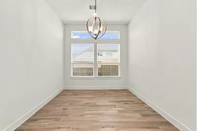 12135 Lake View Boulevard, Mont Belvieu, TX 77523 - Photo 19