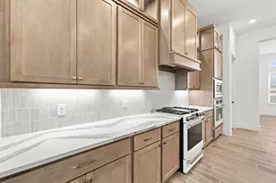12135 Lk Vw Blvd, Mont Belvieu, TX 77523 - Photo 25