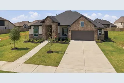 12135 Lake View Boulevard, Mont Belvieu, TX 77523 - Photo 3