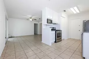 4823 Connorvale Rd, Houston, TX 77039 - Photo 9