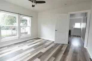 2603 Stanford St, Houston, TX 77006 - Photo 9