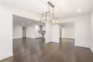 7307 Raton St, Houston, TX 77055 - Photo 9