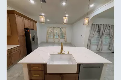 1521 Glen Oaks Drive, Conroe, TX 77385 - Photo 11