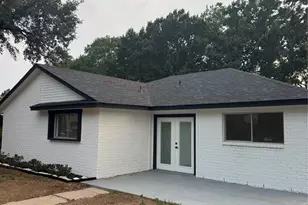 2121 Baylor Dr, Katy, TX 77493 - Photo 3