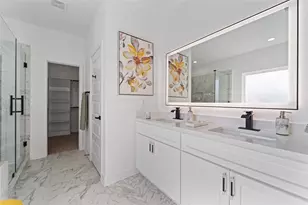 9023 Comal St, Houston, TX 77051 - Photo 25