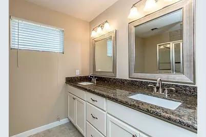 508 Willis, Alvin, TX 77511 - Photo 7