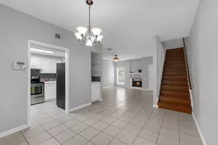 11710 Southlake Dr, Houston, TX 77077 - Photo 9