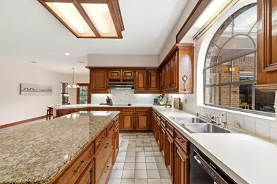 7815 Wilton Park Drive, Spring, TX 77379 - Photo 17