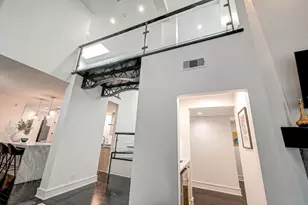 8931 Briar Forest Dr, Houston, TX 77024 - Photo 15