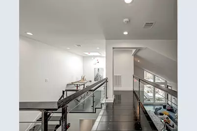 8931 Briar Forest Drive, Houston, TX 77024 - Photo 43