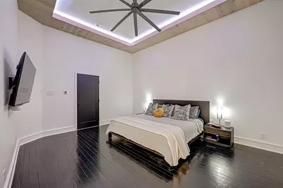 8931 Briar Forest Drive, Houston, TX 77024 - Photo 27