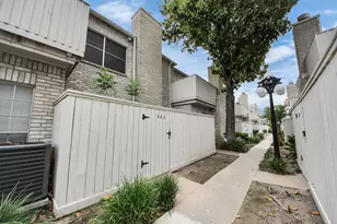 3800 Tanglewilde St, Houston, TX 77063 - Photo 21