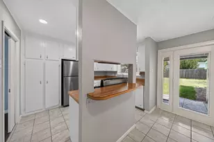 2110 Ridgemore Dr, Houston, TX 77055 - Photo 13