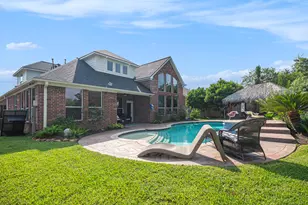 2517 Mountain Falls Ct, Friendswood, TX 77546 - Photo 25