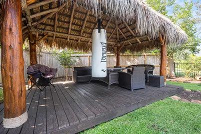 2517 Mountain Falls Court, Friendswood, TX 77546 - Photo 27