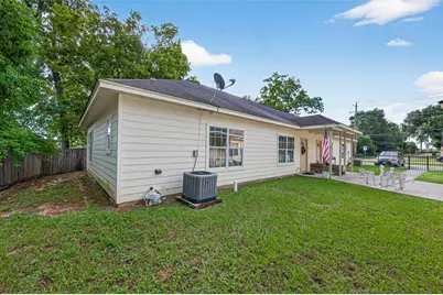 104 Longstreet 1-4 Road, Willis, TX 77378 - Photo 13