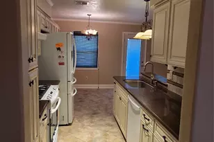 11731 Kirkmeadow Dr, Houston, TX 77089 - Photo 9