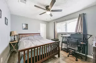 2011 N Palm Ct, Pasadena, TX 77502 - Photo 21