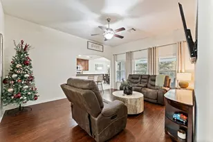 2016 Borthwick Ln, Conroe, TX 77301 - Photo 3